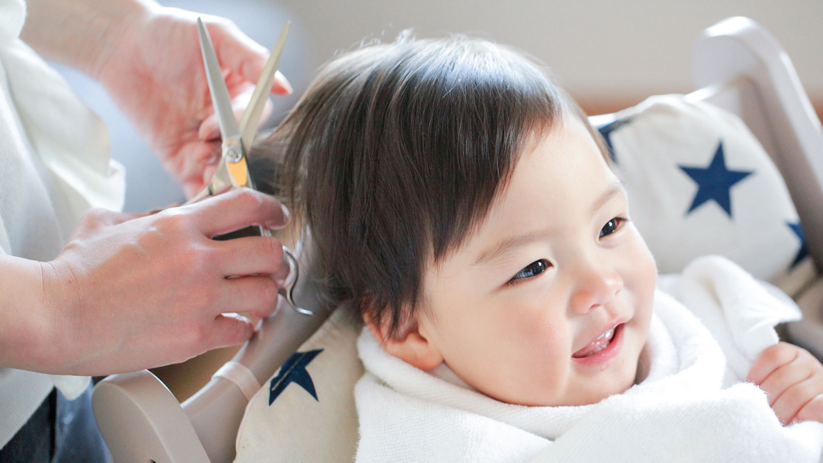 赤ちゃん 髪の毛 切り 方
