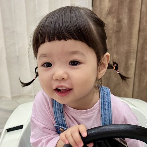 ぱつっと前髪