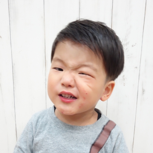 子どもの髪型　ツーブロック