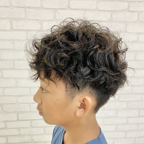 こどもの髪型　ショートスパイラル