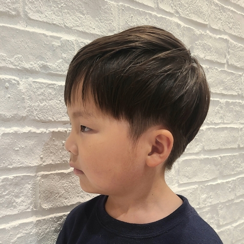 こどもの髪型　ツーブロマッシュ