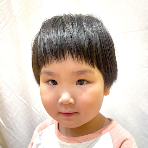 こどもの髪型　ハンサムショート