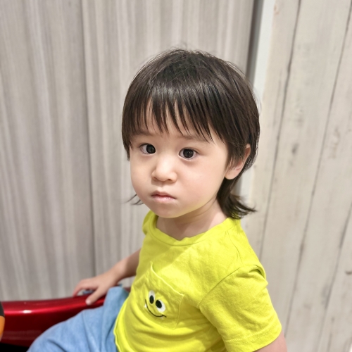 こどもの髪型　ウルフカット