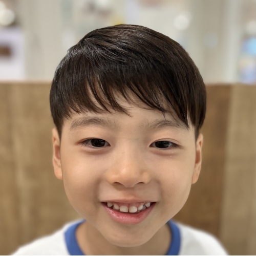 子どもの髪型　サッパリツーブロック