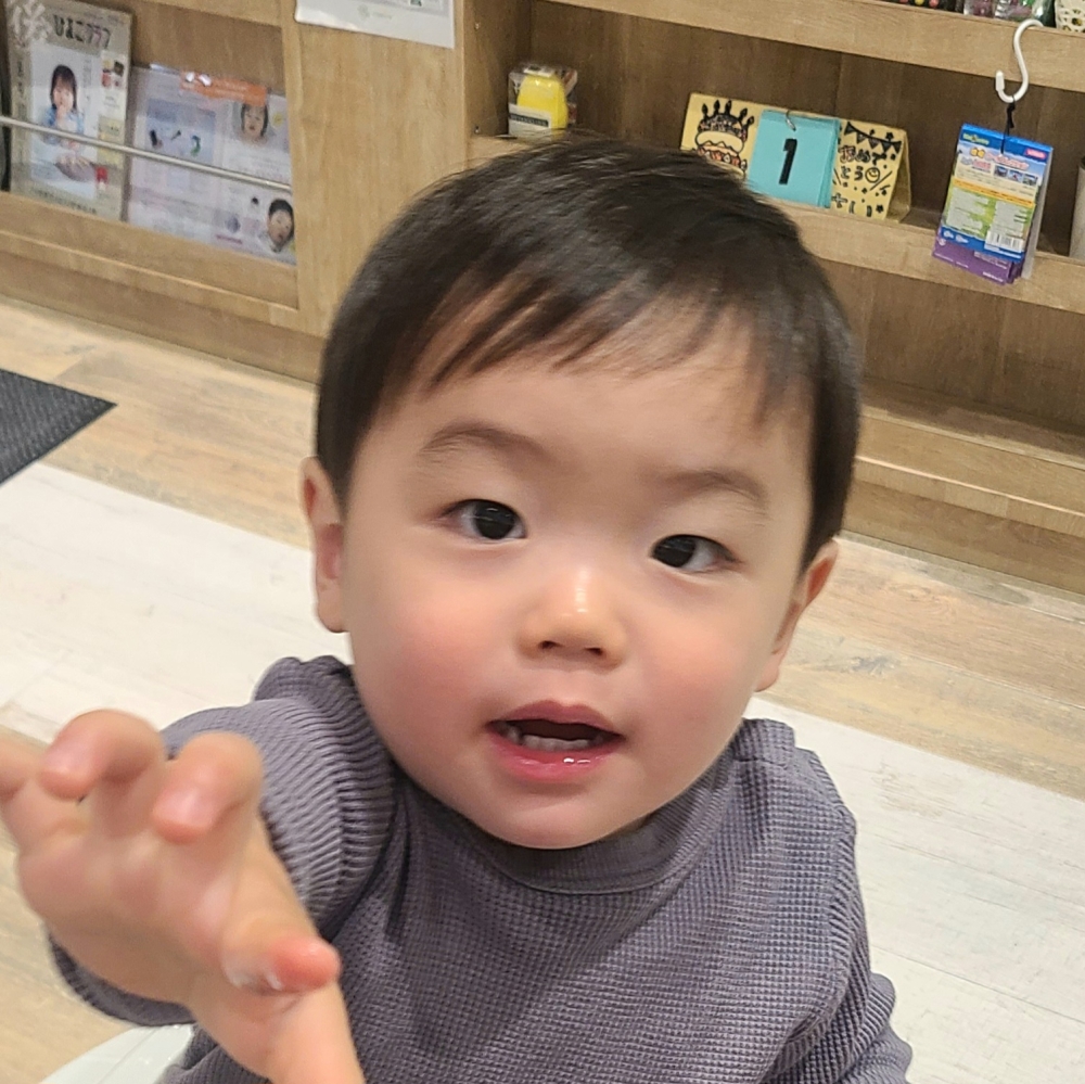 こどもの髪型 ナチュラルショート