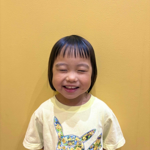こどもの髪型　つやボブ