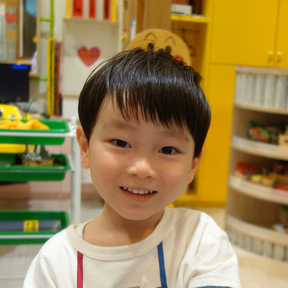 こどもの髪型　ショートスタイル