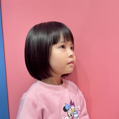 こどもの髪型　つやボブ