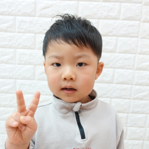 こどもの髪型　ツーブロック