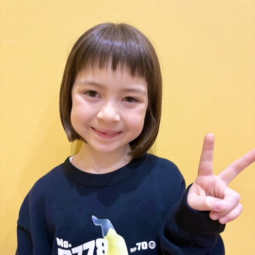 こどもの髪型　ふんわりつやボブ