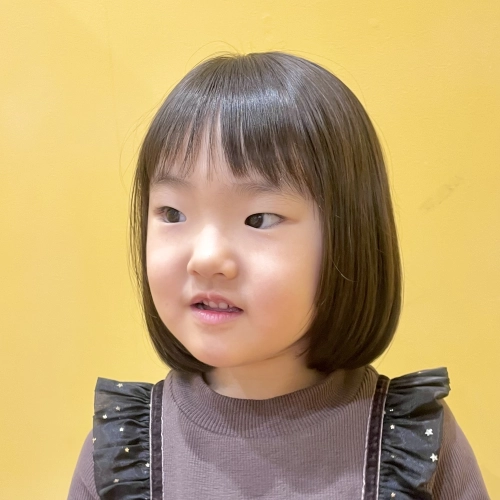 こどもの髪型　つやボブ