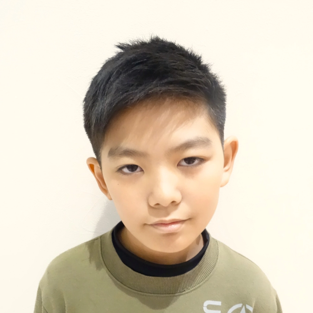 子供の髪型　ソフトモヒカン