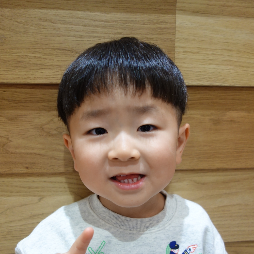 こどもの髪型　ショート