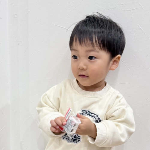 こどもの髪型　ツーブロックショート