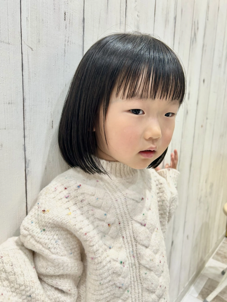 こどもの髪型　ワンカールボブ