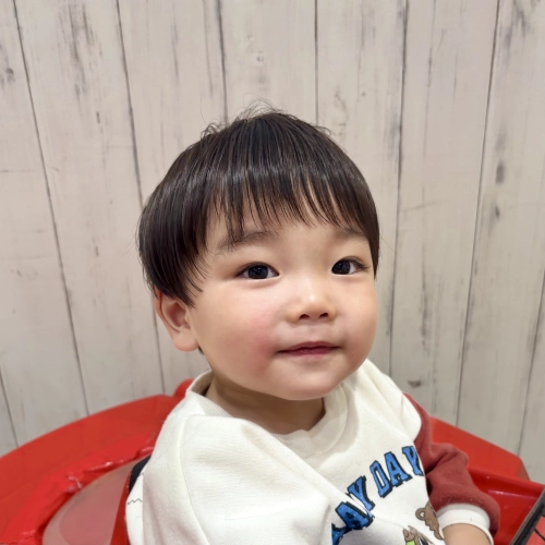 こどもの髪型　ラウンドショート