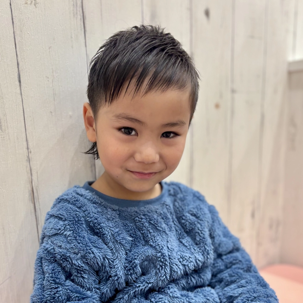 こどもの髪型　ウルフ