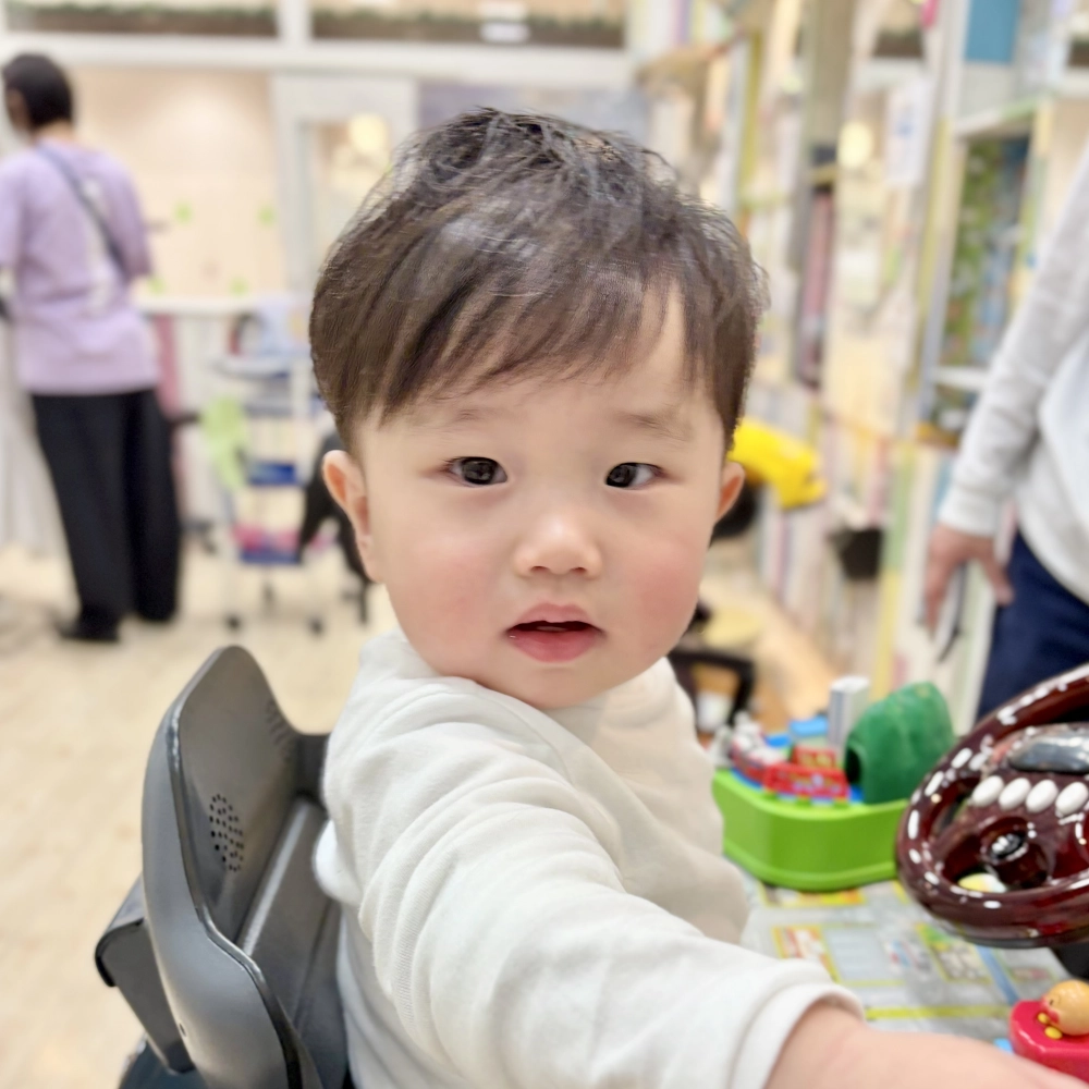 こどもの髪型　ナチュラル2ブロ