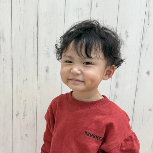 こどもの髪型　やわらかパーマ