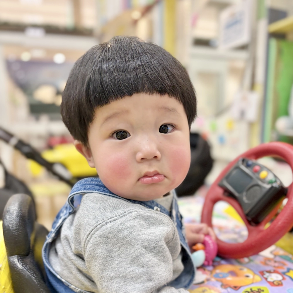 こどもの髪型　刈りなしマッシュ🍄