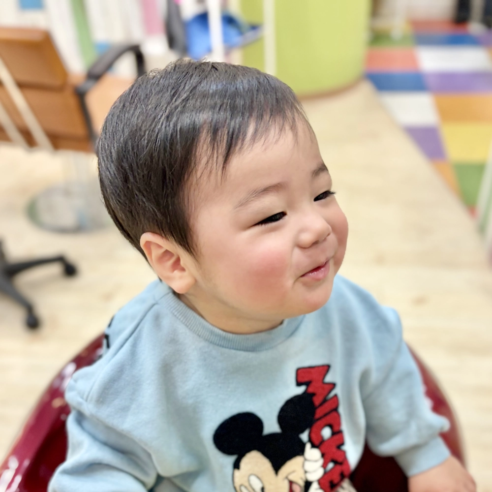 こどもの髪型　ベビー耳だし