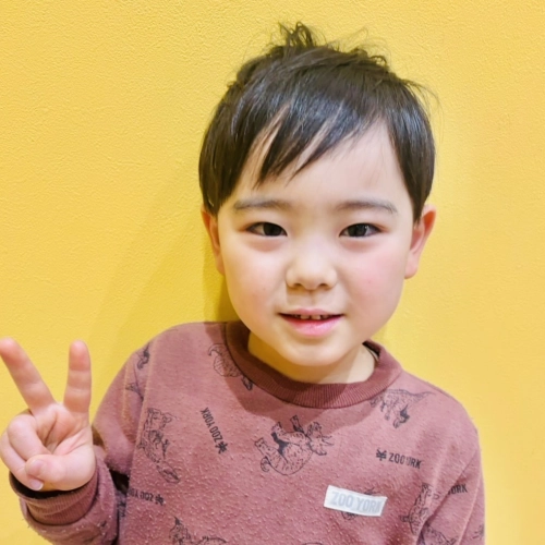 こどもの髪型　ツーブロック