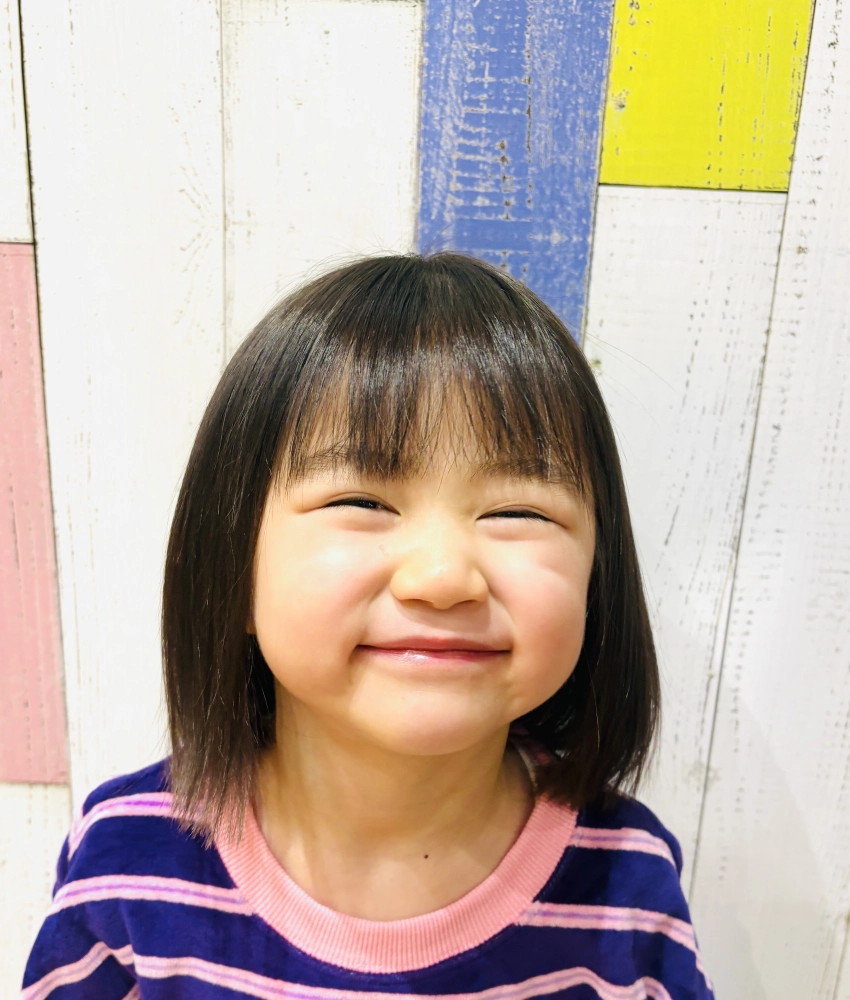こどもの髪型　つやボブ