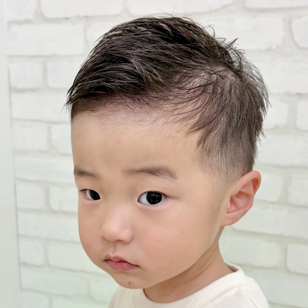 こどもの髪型　フェードショート