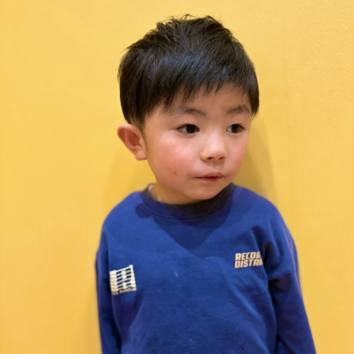 こどもの髪型　ツーブロック