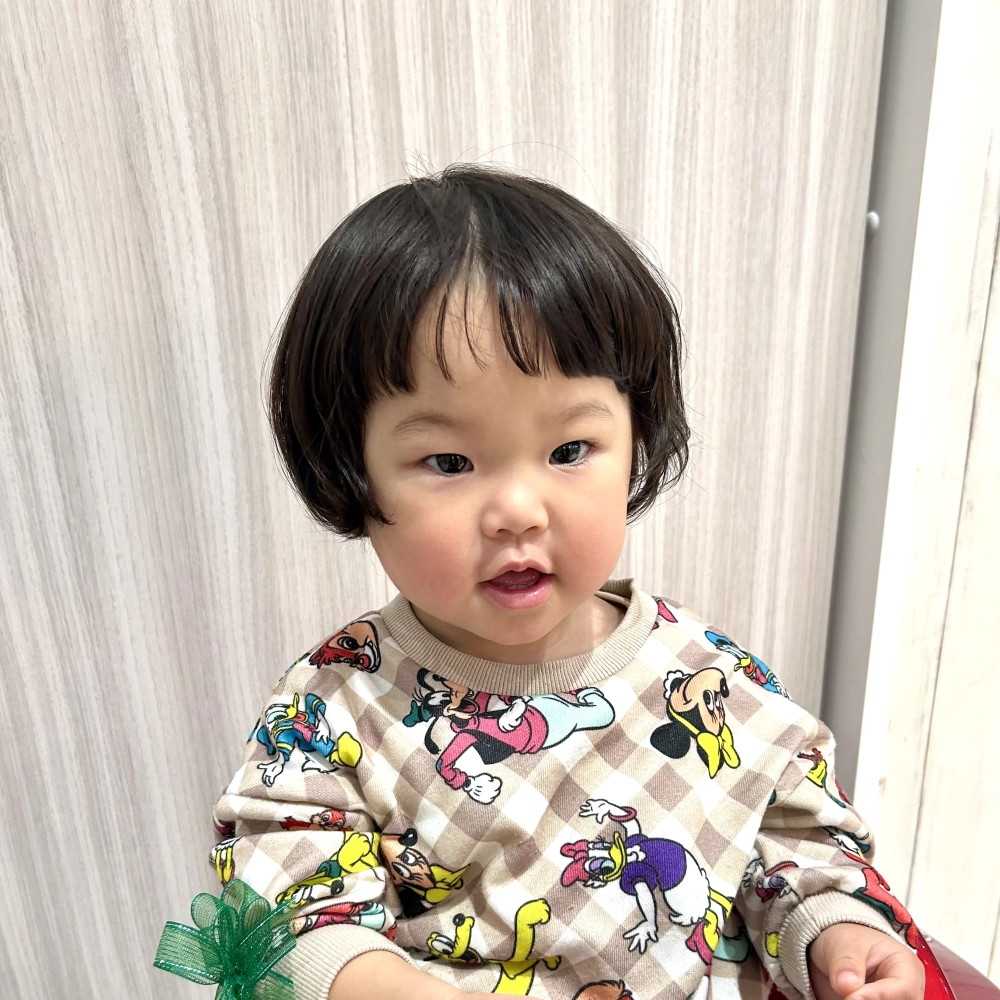 こどもの髪型　ふんわりミニボブ