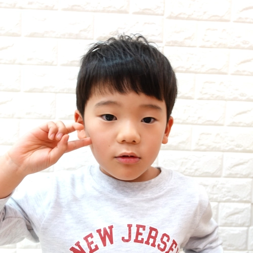 こどもの髪型　マッシュショート