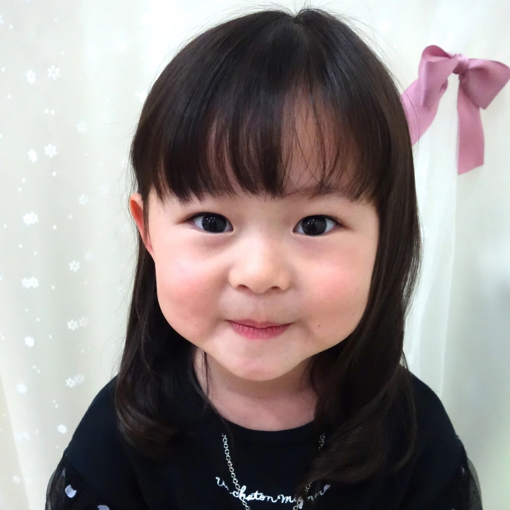 こどもの髪型　くるりんミディアム