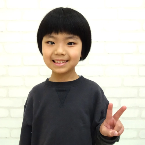 こどもの髪型　伸ばしかけマッシュ