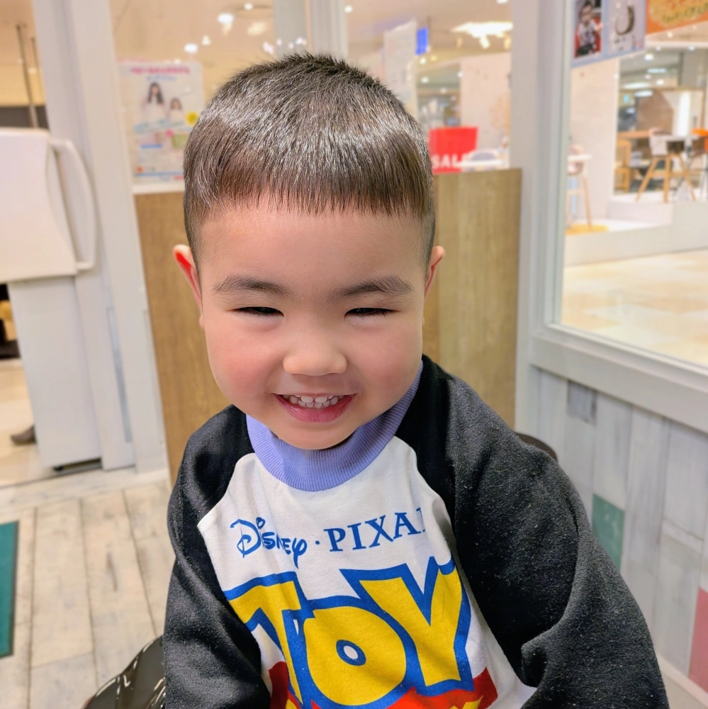 こどもの髪型　フェード風