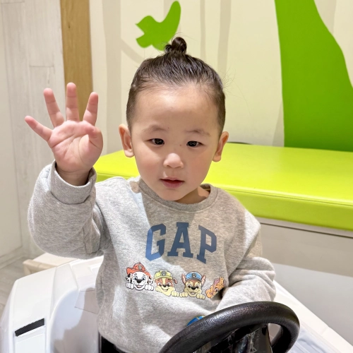 こどもの髪型　マンバンヘア