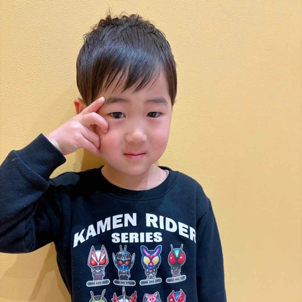 こどもの髪型　ツーブロック