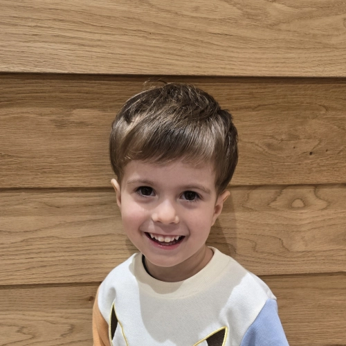 こどもの髪型　ツーブロックショート