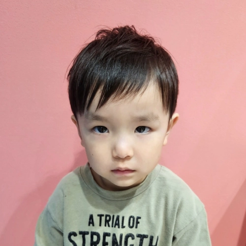 こどもの髪型　ツーブロック