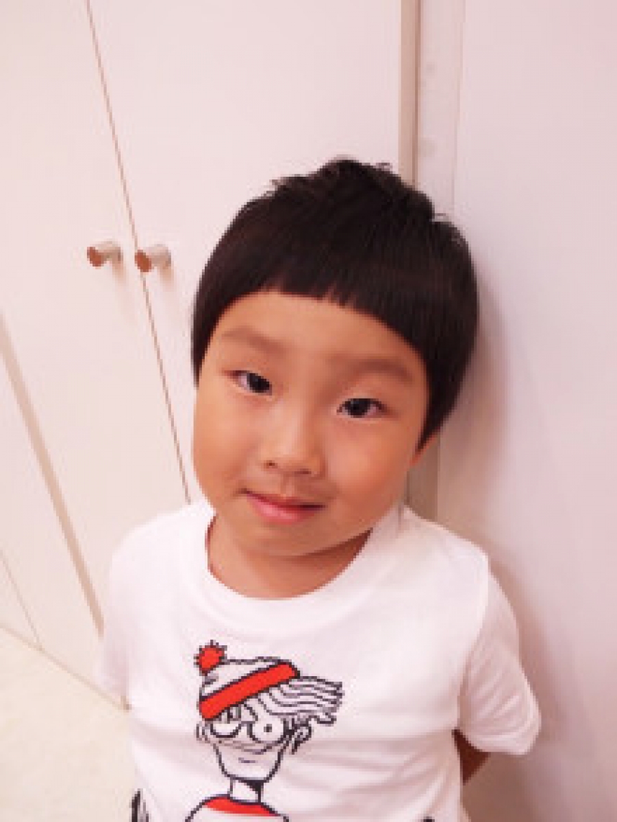 [無料ダウンロード！ √] 幼児 前髪 カット 179588幼児 前髪 カット 男の子 Kabegaminyohaakm